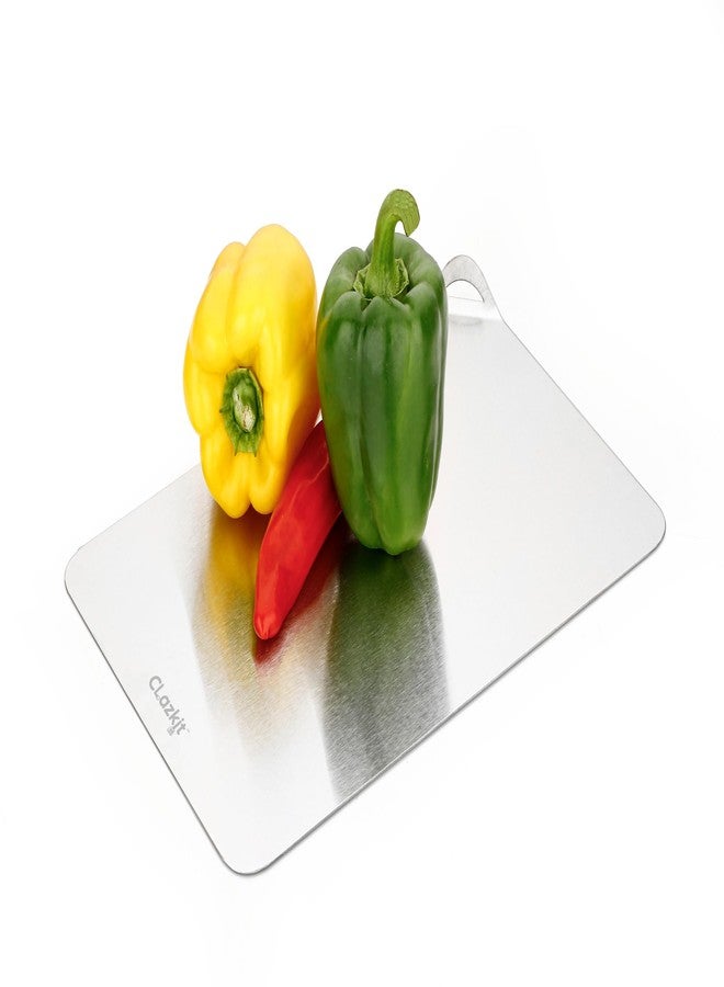 Clazkit لوح تقطيع عادي من الفولاذ المقاوم للصدأ من كلازكيت، مناسب للخضراوات والفواكه والخبز واللحوم، متين وآمن وقوي التحمل (207 × 310 × 1 مم) - Image 2